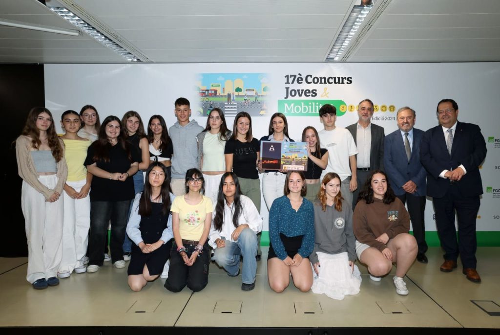 Joves i Mobilitat 17a edició. FINALISTA Premi a la millor classe.