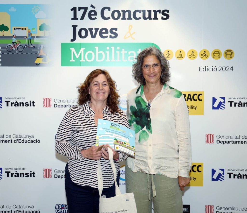 Joves i Mobilitat 17a edició. GUANYADORA Professor/a - tutor/a més motivador/a.